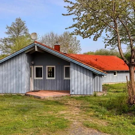 Kranich Ferienhaeuser Mit Innenpool * Hohendorf (Nordvorpommern)