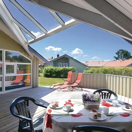 Vakantiehuis Kranich Ferienhaeuser Mit Innenpool