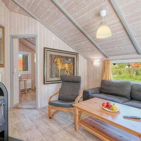 Vakantiehuis Kranich Ferienhaeuser Mit Innenpool