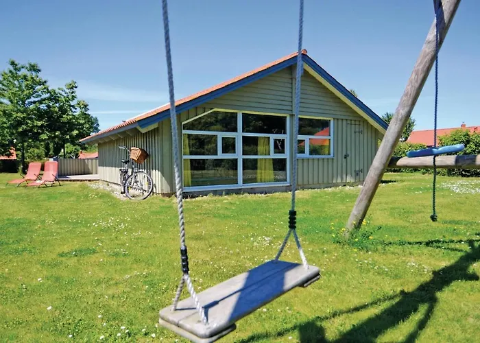 Kranich Ferienhaeuser Mit Innenpool Feriehus Hohendorf (Nordvorpommern)