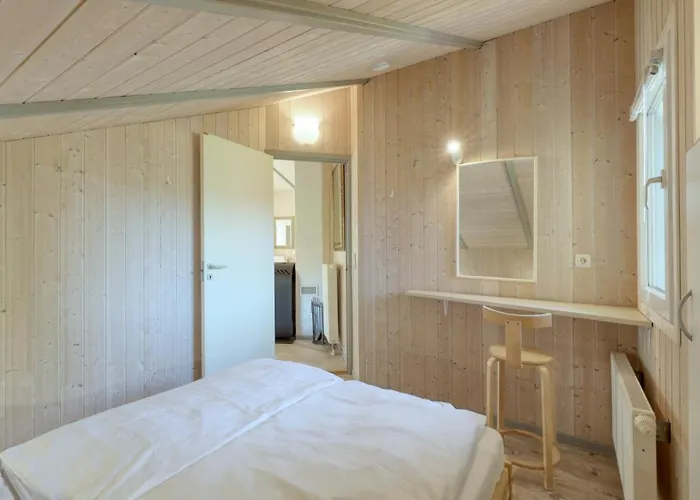 Feriehus Kranich Ferienhaeuser Mit Innenpool